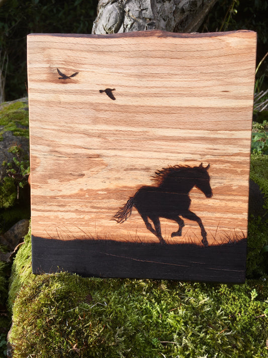 Running horse wall decor